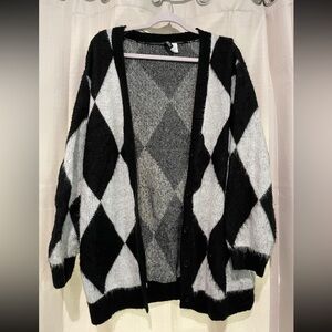 ISO!!! NOT FOR SALE!!! H&M Divided harlequin cardigan!!!